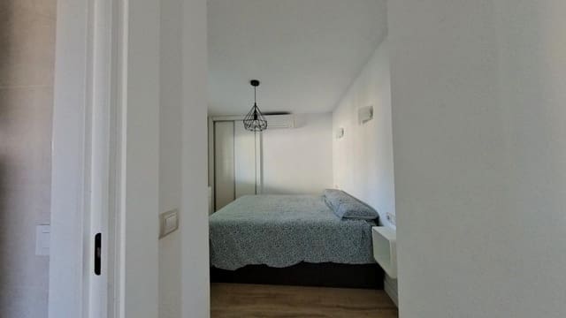 1 Zimmer Penthouse zu verkaufen in Fontcalent, Alicante / Alacant Stadt mit Pool Garage - 319.000 € (Ref: 9594963)