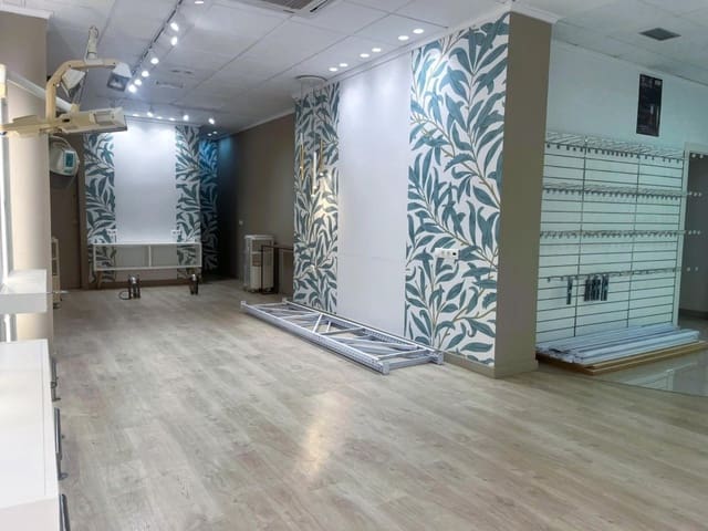Local Comercial en Almoradí en venta - 175.000 € (Ref: 9594968)