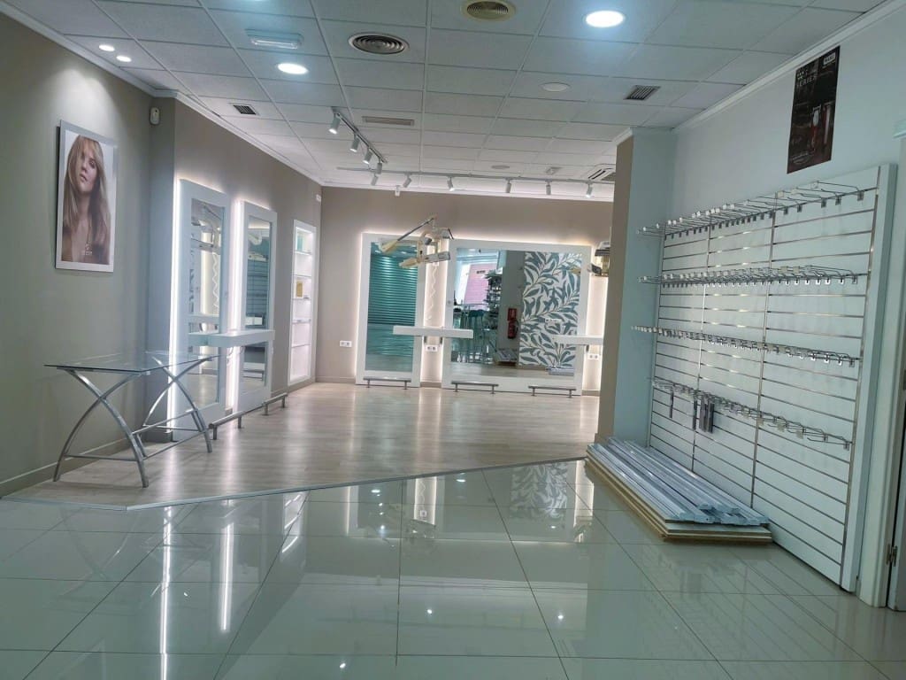 Local Comercial en Almoradí en venta - 175.000 € (Ref: 9594968)