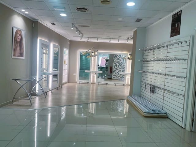 Local Comercial en Almoradí en venta - 175.000 € (Ref: 9594968)