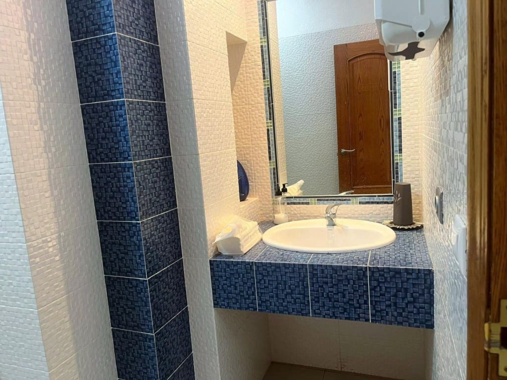 Local Comercial en Almoradí en venta - 175.000 € (Ref: 9594968)