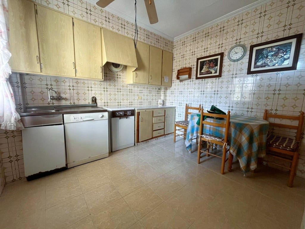 2 Zimmer Villa zu verkaufen in Almoradi mit Garage - 155.000 € (Ref: 9594969)