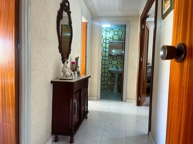 2 Zimmer Villa zu verkaufen in Almoradí mit Garage - 155.000 € (Ref: 9594969)