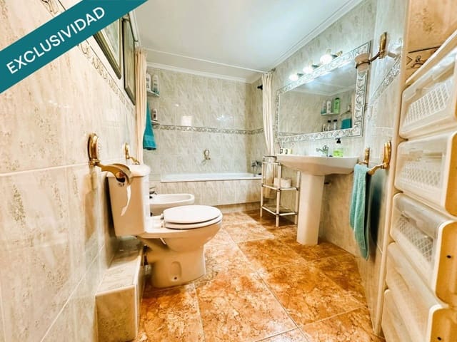 3 slaapkamer Appartement te koop in Las Viñas, Guardamar del Segura met garage - € 239.900 (Ref: 9594973)