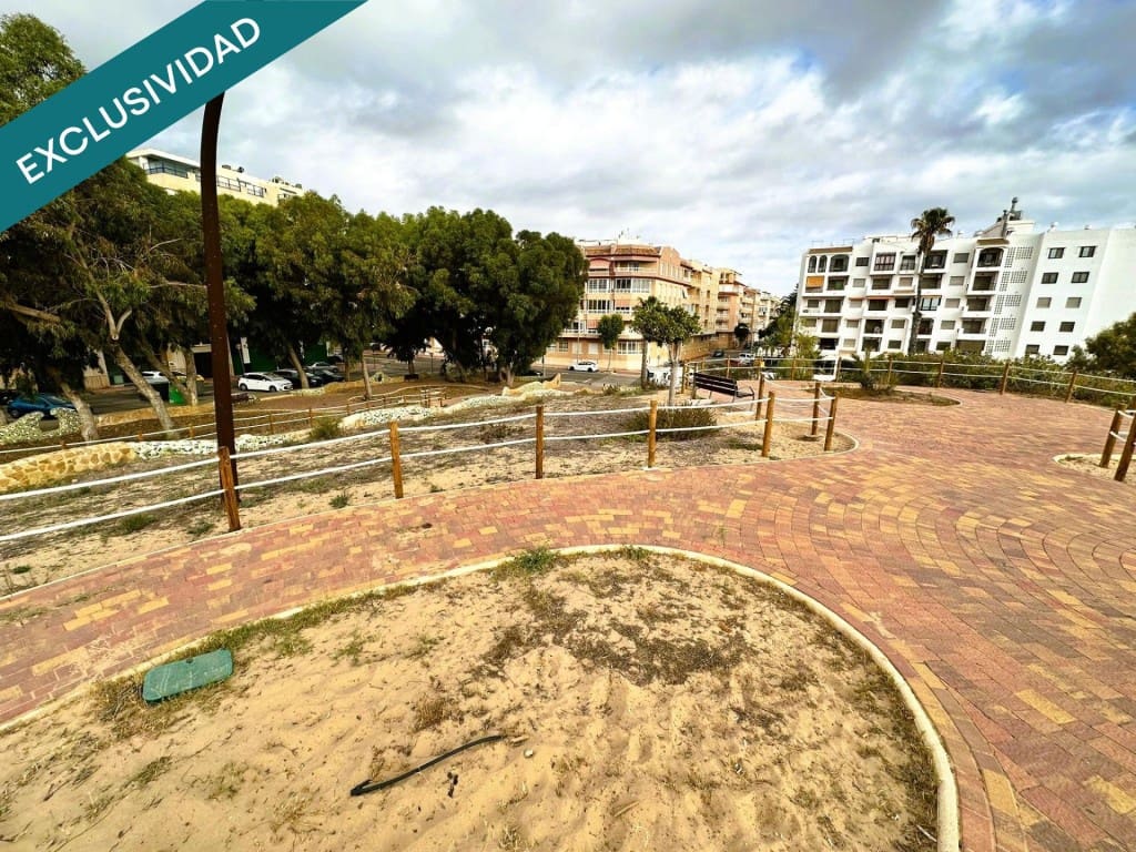 3 slaapkamer Appartement te koop in Guardamar del Segura met garage - € 239.900 (Ref: 9594973)