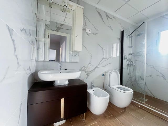 3 slaapkamer Appartement te koop in Almoradí - € 83.900 (Ref: 9594974)