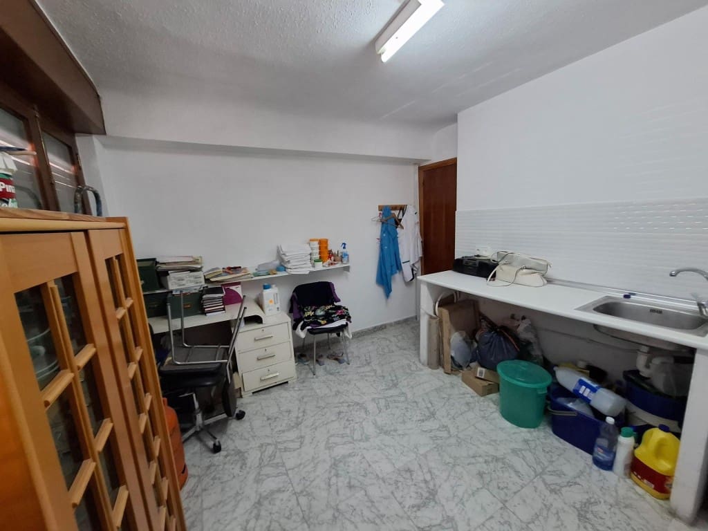 5 soverom Leilighet til salgs i Ontinyent - € 160 000 (Ref: 9594979)