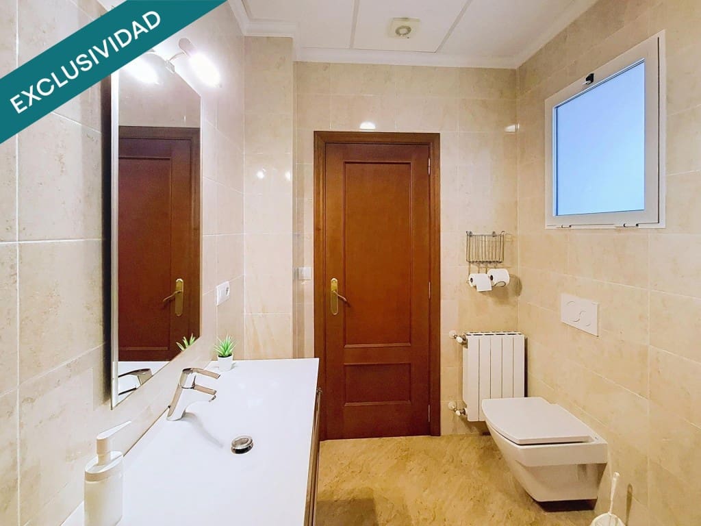 4 makuuhuone Rivitalo myytävänä paikassa Llutxent mukana 
autotalli - 199 000 € (Ref: 9594982)