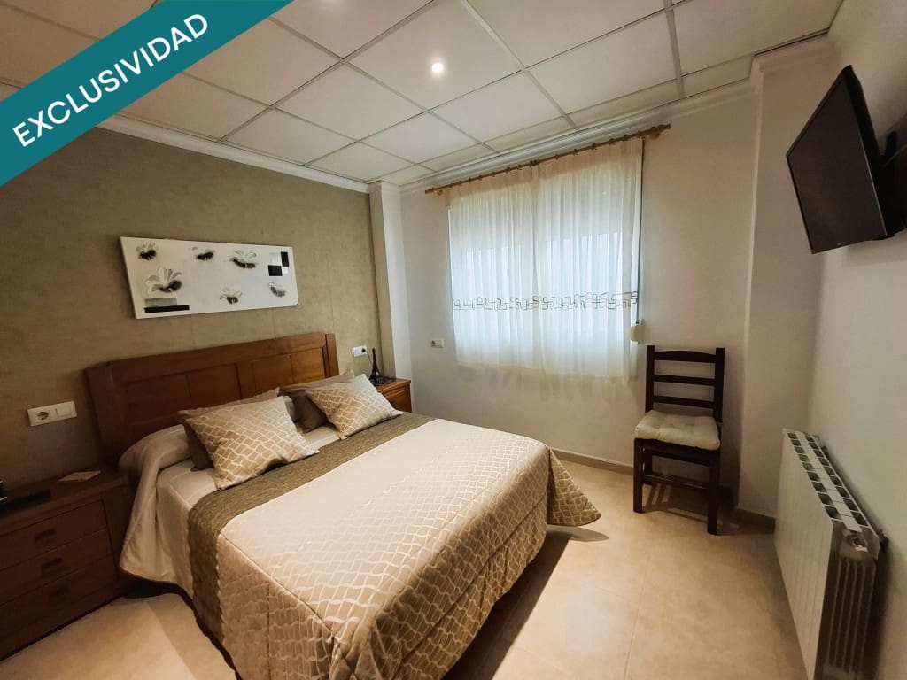 4 makuuhuone Rivitalo myytävänä paikassa Llutxent mukana 
autotalli - 199 000 € (Ref: 9594982)