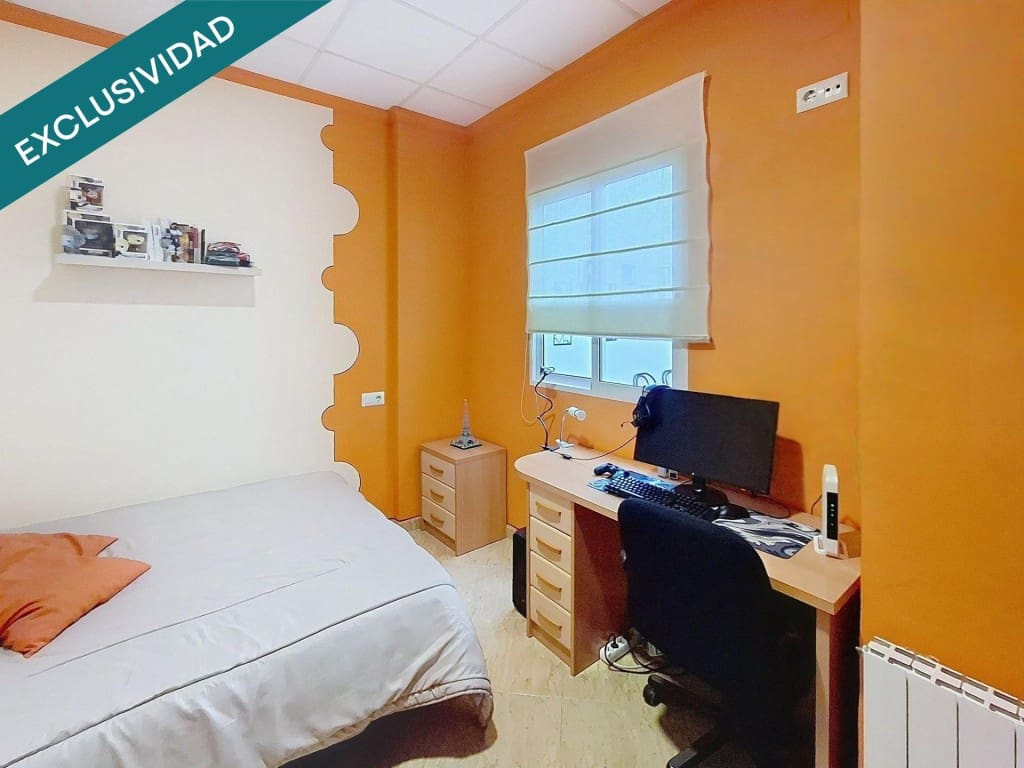 4 makuuhuone Rivitalo myytävänä paikassa Llutxent mukana 
autotalli - 199 000 € (Ref: 9594982)