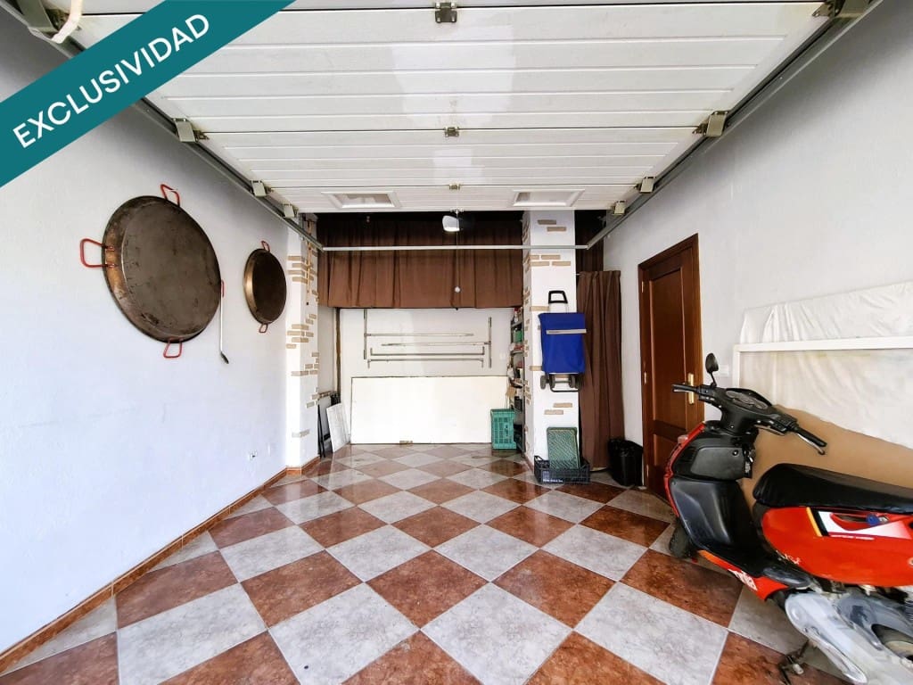 4 makuuhuone Rivitalo myytävänä paikassa Llutxent mukana 
autotalli - 199 000 € (Ref: 9594982)