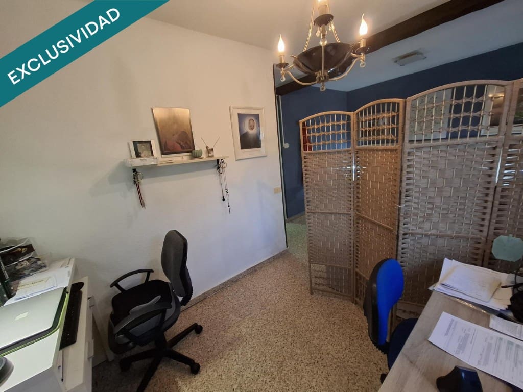 3 slaapkamer Villa te koop in Moixent met zwembad - € 225.000 (Ref: 9594984)