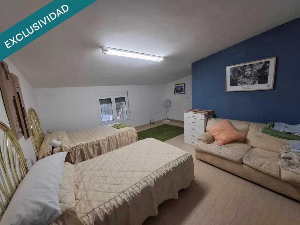 3 slaapkamer Villa te koop in Moixent met zwembad - € 225.000 (Ref: 9594984)