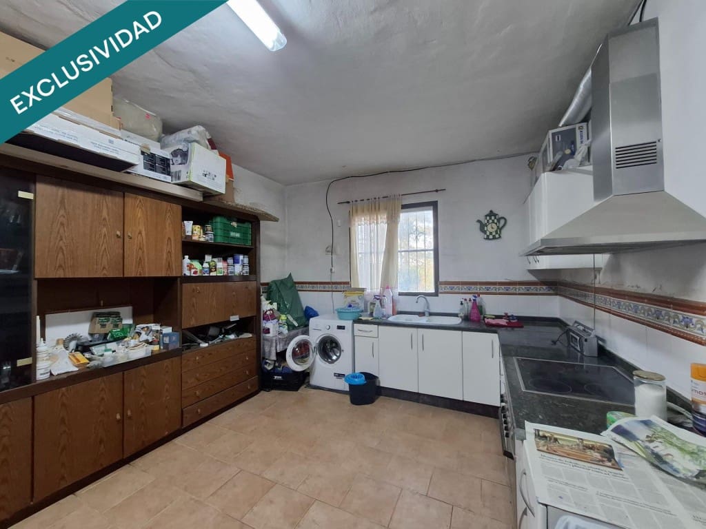 3 slaapkamer Villa te koop in Moixent met zwembad - € 225.000 (Ref: 9594984)