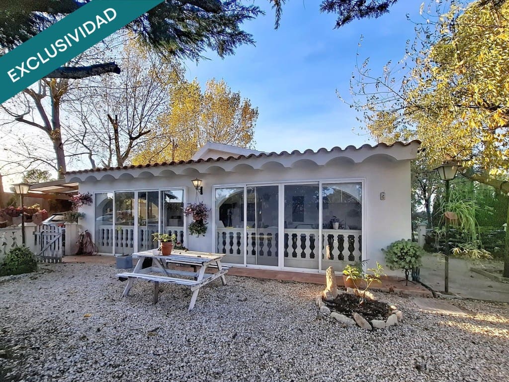 3 slaapkamer Villa te koop in Moixent met zwembad - € 225.000 (Ref: 9594984)