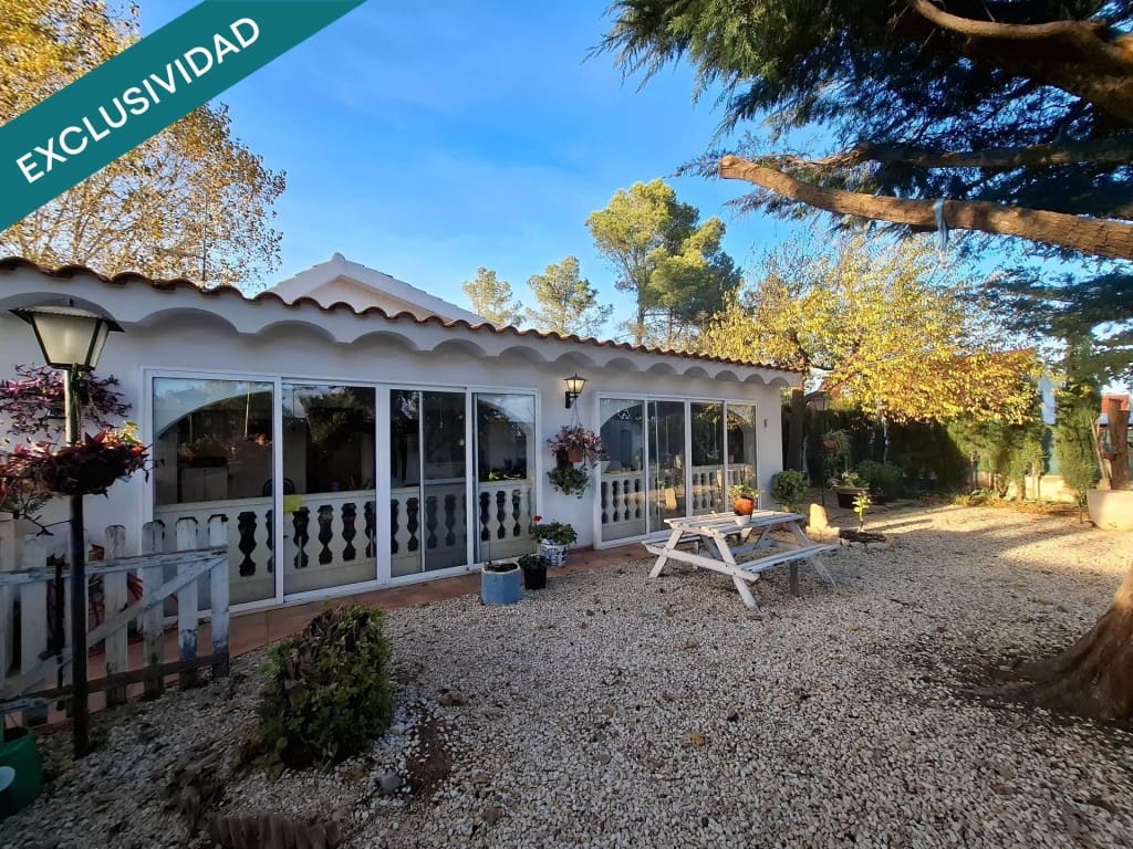 3 slaapkamer Villa te koop in Moixent met zwembad - € 225.000 (Ref: 9594984)