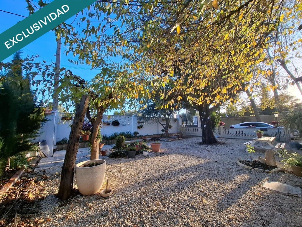 3 slaapkamer Villa te koop in Moixent met zwembad - € 225.000 (Ref: 9594984)