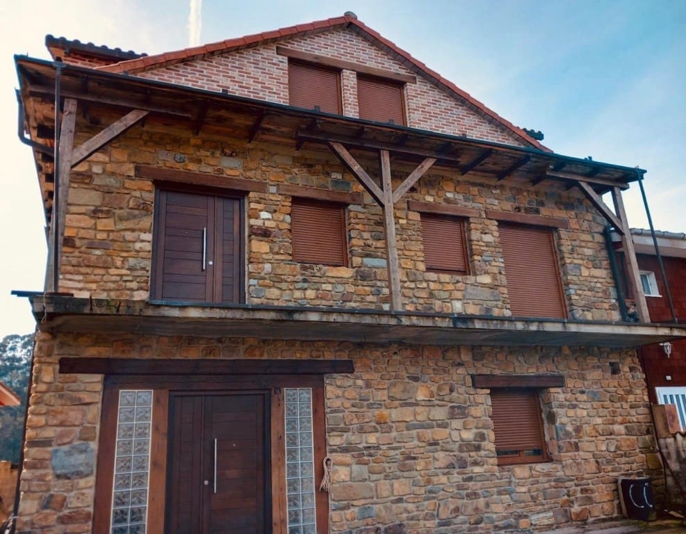 4 bedroom Finca/Country House for sale in Cudillero - € 269,900 (Ref: 9594991)