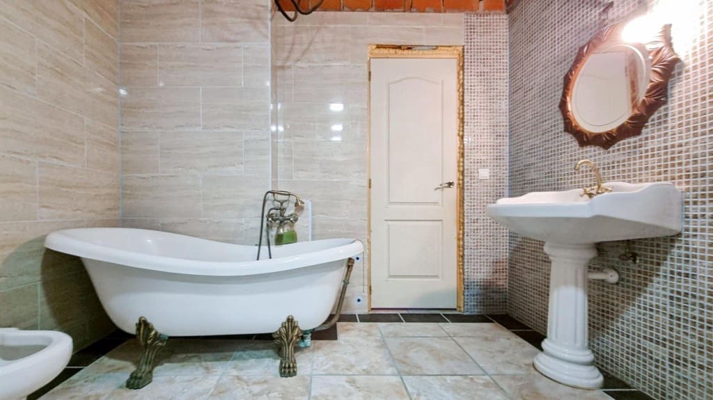 4 bedroom Finca/Country House for sale in Cudillero - € 269,900 (Ref: 9594991)