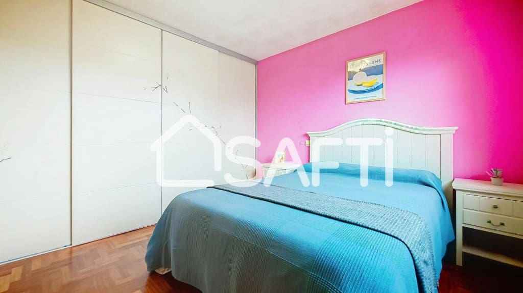 4 makuuhuone Huvila myytävänä paikassa Gijon mukana uima-altaan 
autotalli - 518 000 € (Ref: 9594994)