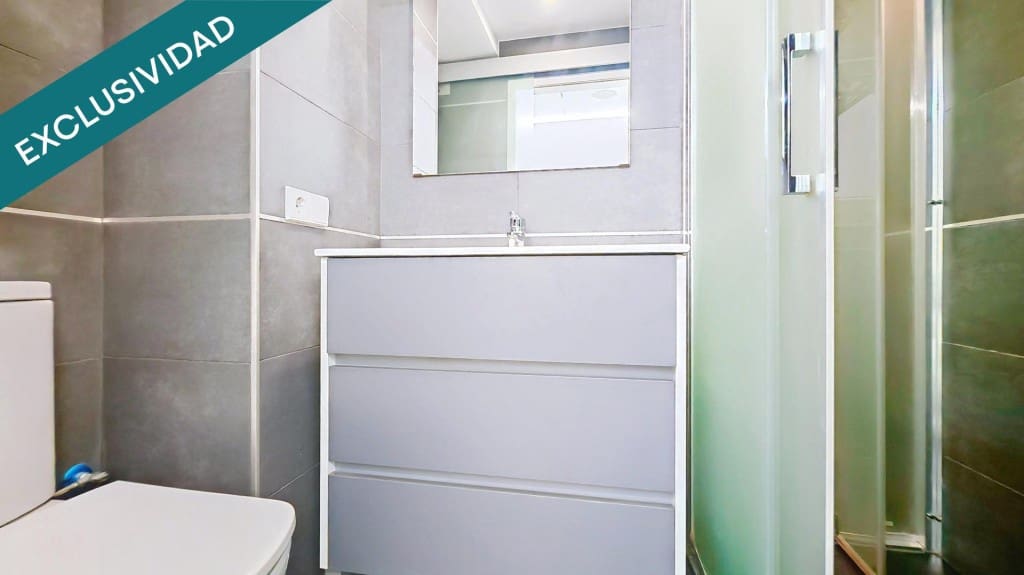 Apartamento de 3 habitaciones en Gijón en venta - 199.000 € (Ref: 9594996)