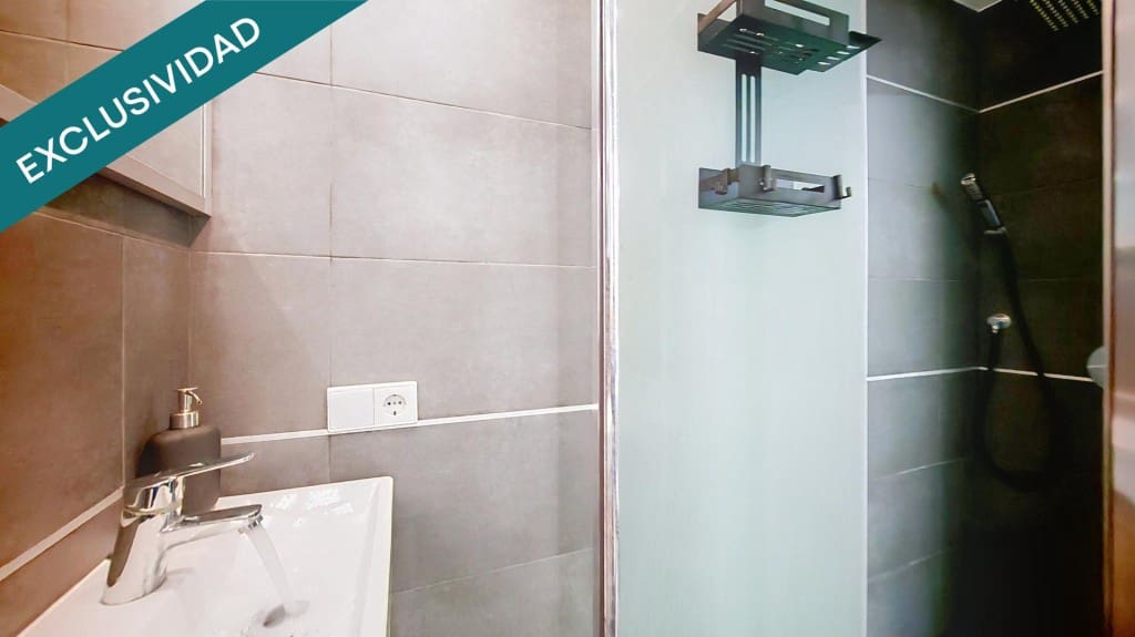 Apartamento de 3 habitaciones en Gijón en venta - 199.000 € (Ref: 9594996)