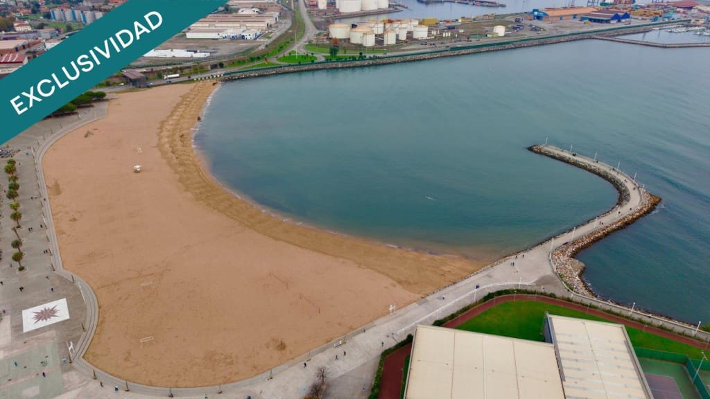 Apartamento de 3 habitaciones en Gijón en venta - 199.000 € (Ref: 9594996)