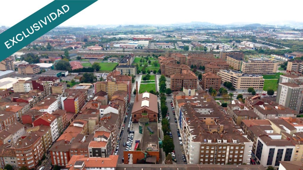 Apartamento de 3 habitaciones en Gijón en venta - 199.000 € (Ref: 9594996)