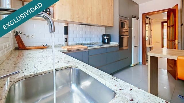 3 sypialnia Apartament na sprzedaż w Centro Urbano, Oviedo z garażem - 269 000 € (Ref: 9594997)