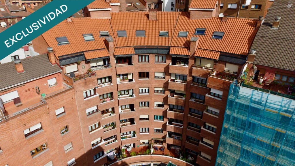 3 sypialnia Apartament na sprzedaż w Oviedo z garażem - 269 000 € (Ref: 9594997)