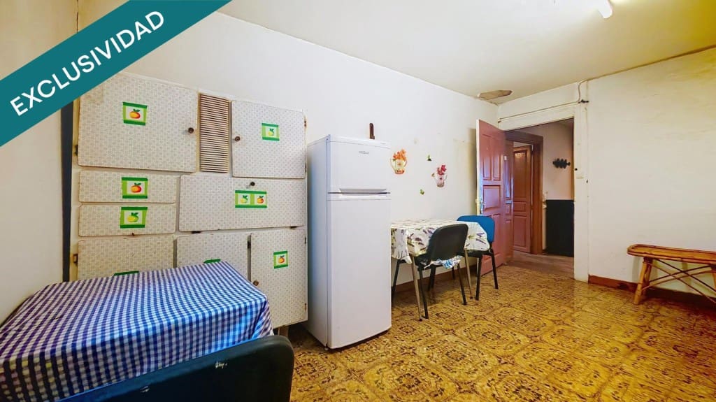 4 sypialnia Willa na sprzedaż w Salas - 85 000 € (Ref: 9594998)