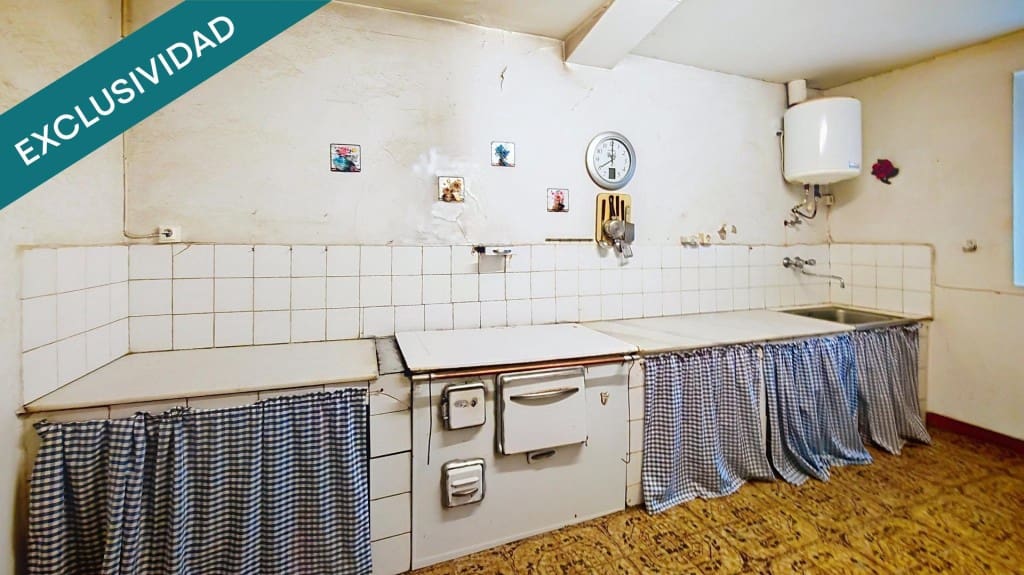 4 sypialnia Willa na sprzedaż w Salas - 85 000 € (Ref: 9594998)