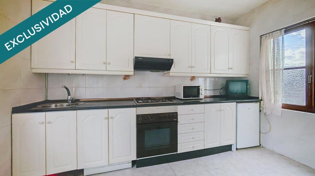 3 sypialnia Apartament na sprzedaż w Salas - 59 900 € (Ref: 9594999)