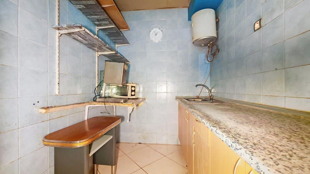 Commerciale in vendita in Gijon - 94.000 € (Rif: 9595000)