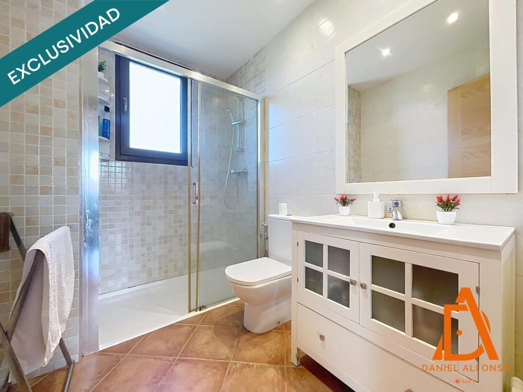 4 bedroom Villa for sale in Villaviciosa with pool garage - € 487,000 (Ref: 9595008)