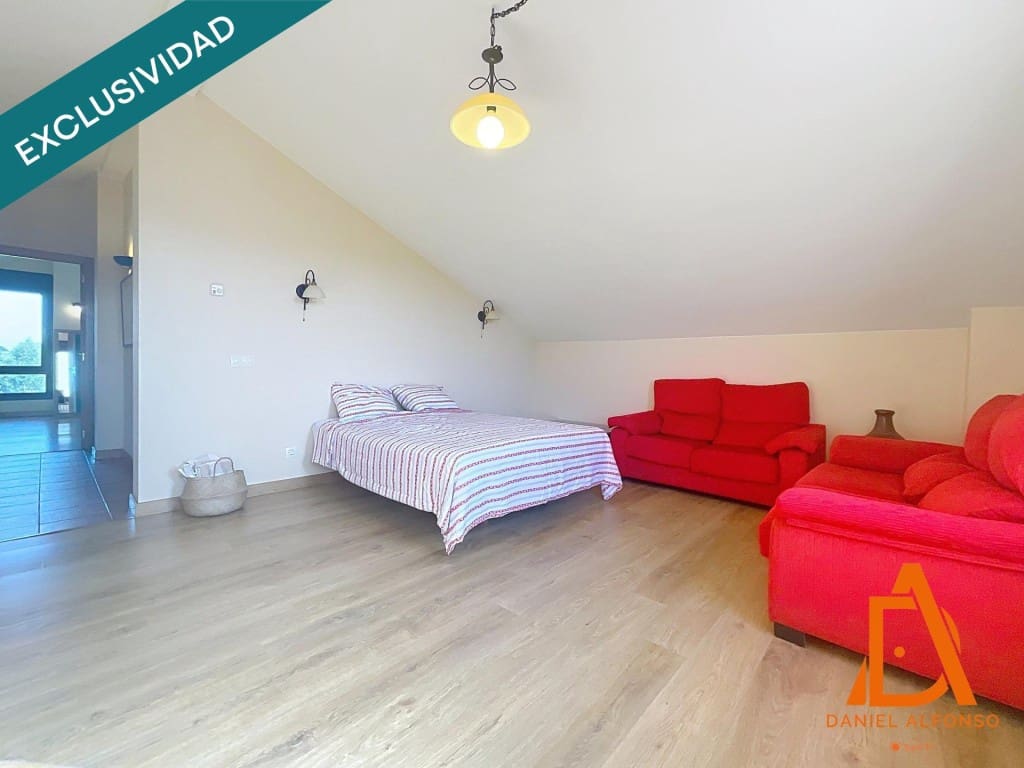 4 bedroom Villa for sale in Villaviciosa with pool garage - € 487,000 (Ref: 9595008)