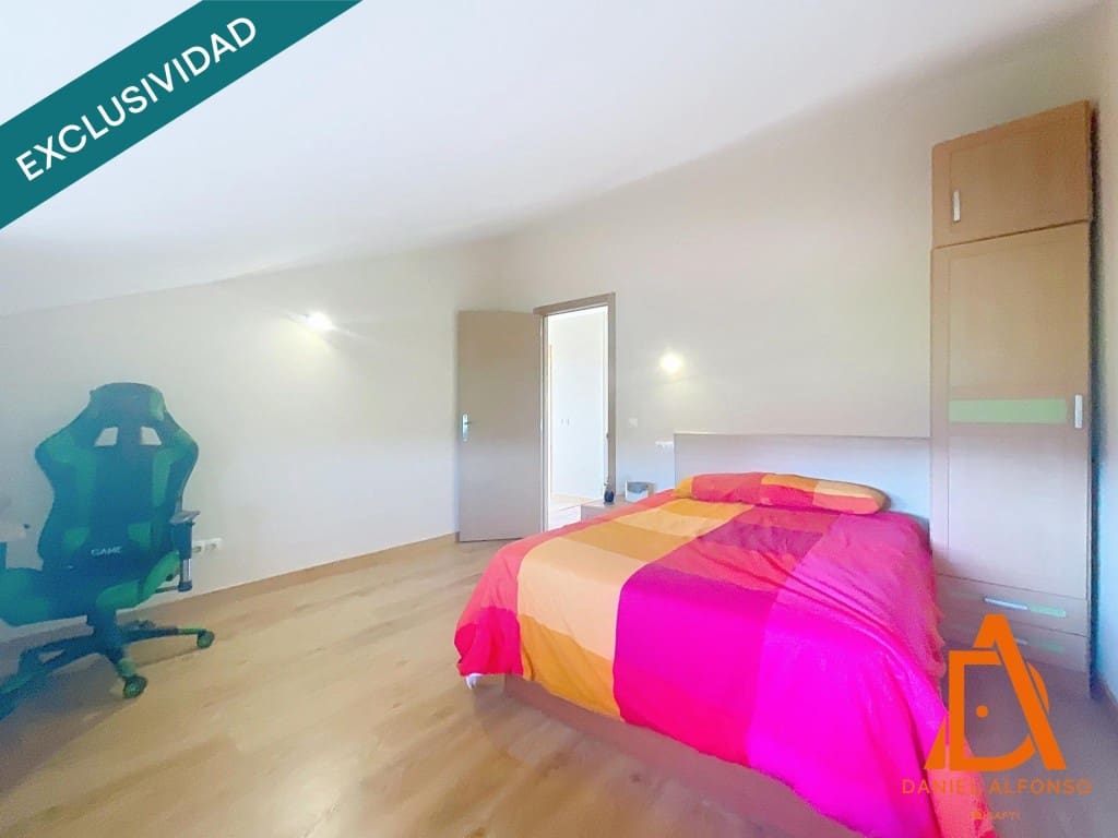 4 bedroom Villa for sale in Villaviciosa with pool garage - € 487,000 (Ref: 9595008)