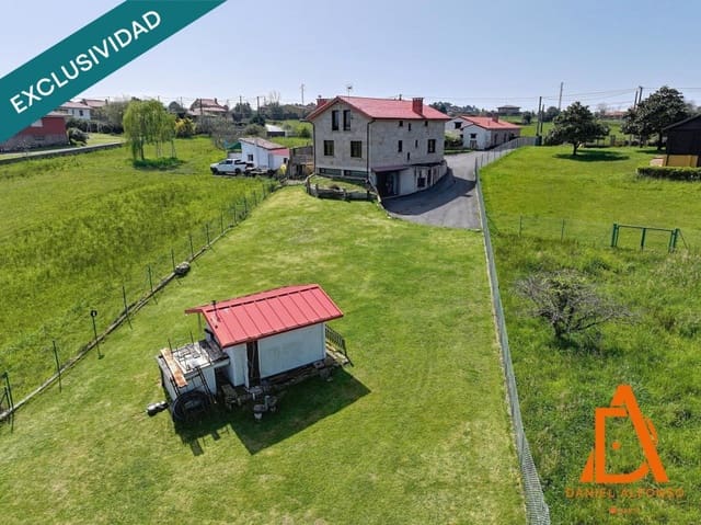 4 soveværelse Villa til salg i Villaviciosa med swimmingpool garage - € 487.000 (Ref: 9595008)