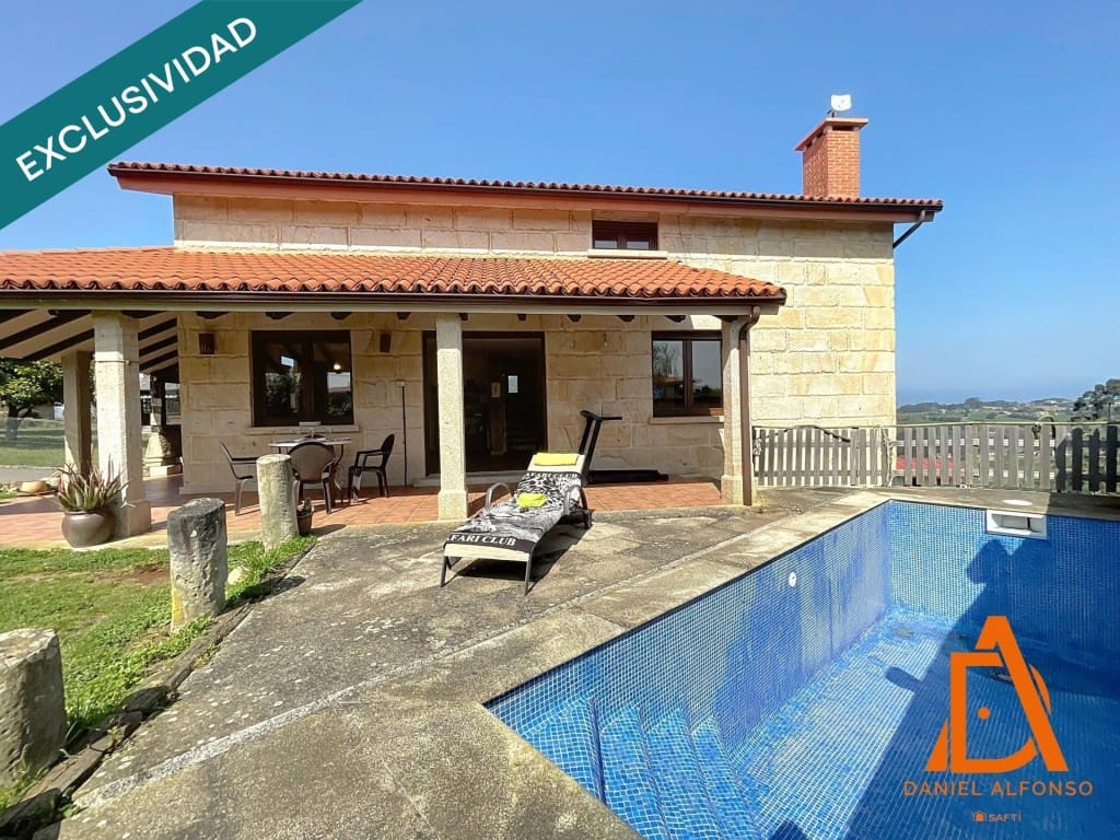 4 bedroom Villa for sale in Villaviciosa with pool garage - € 487,000 (Ref: 9595008)