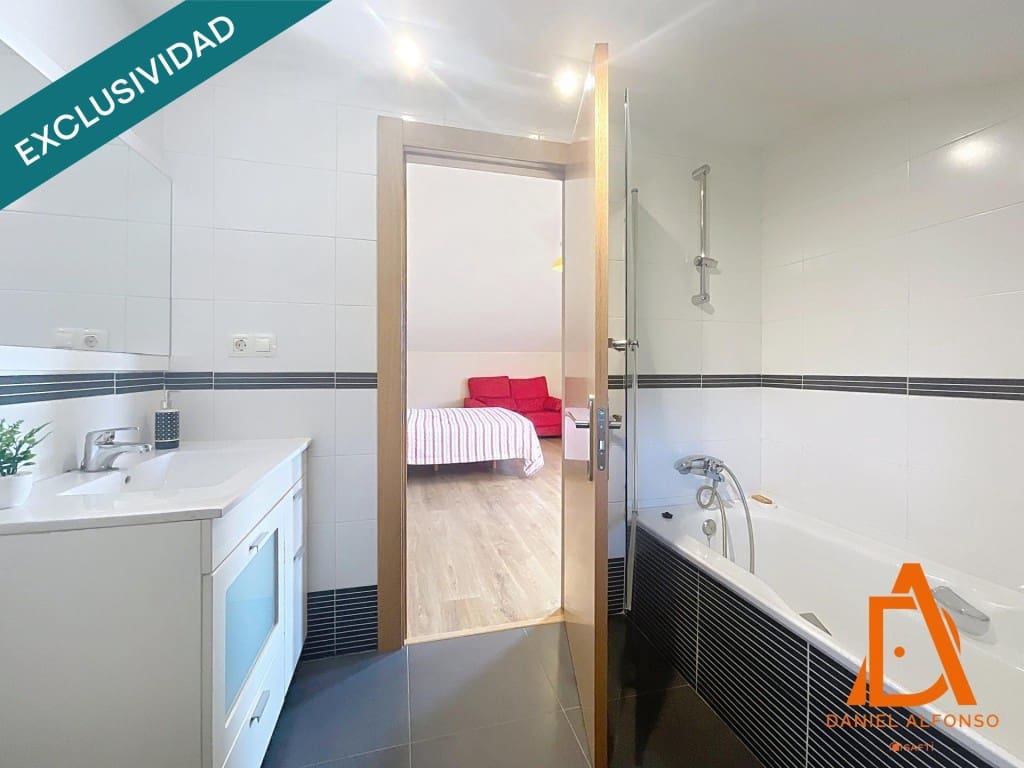 4 bedroom Villa for sale in Villaviciosa with pool garage - € 487,000 (Ref: 9595008)