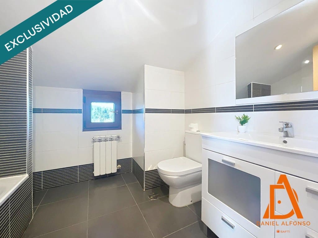 4 bedroom Villa for sale in Villaviciosa with pool garage - € 487,000 (Ref: 9595008)