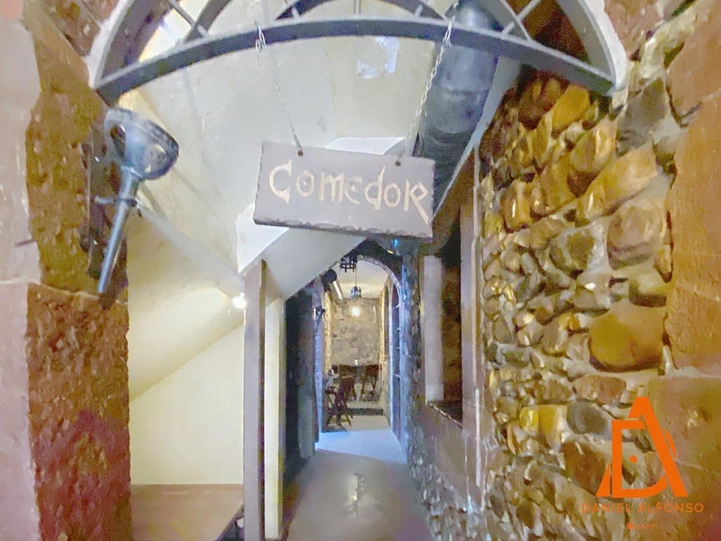 Kommersiell til salgs i Grado - € 164 346 (Ref: 9595009)