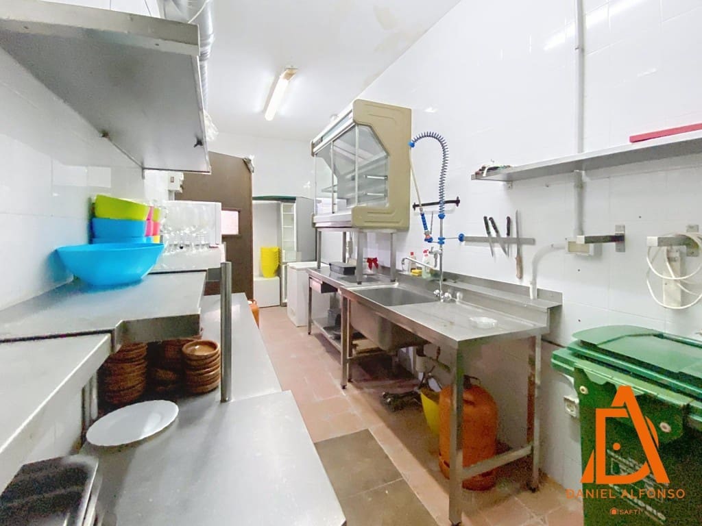 Kommersiell til salgs i Grado - € 164 346 (Ref: 9595009)