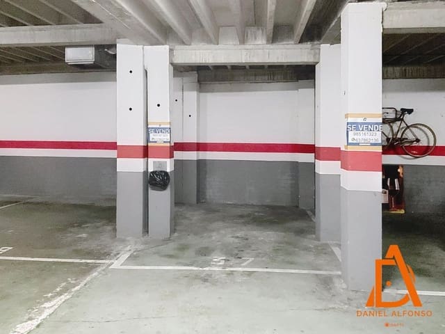 Garage till salu i Centro Urbano, Gijón - 15 950 € (Ref: 9595010)