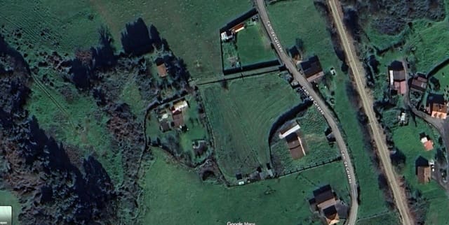 Mark till salu i Gijón - 98 000 € (Ref: 9595011)