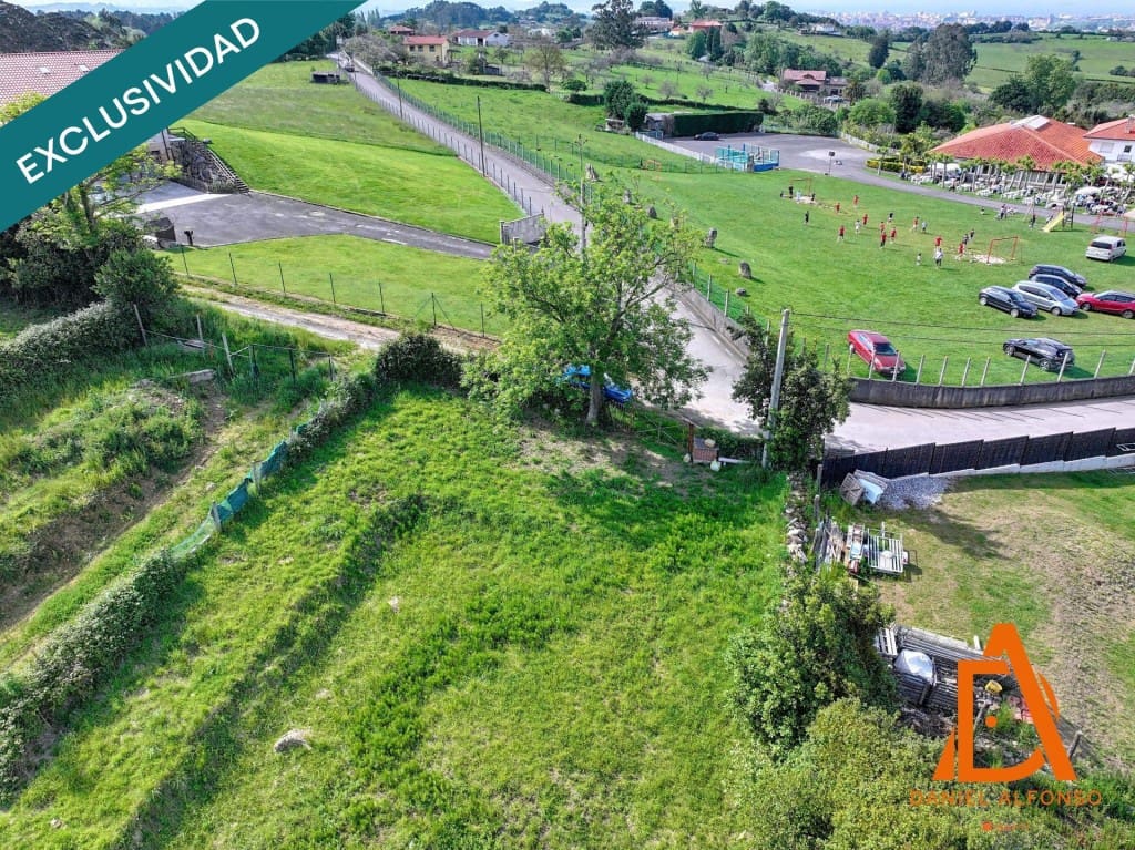 Mark till salu i Gijon - 135 240 € (Ref: 9595014)