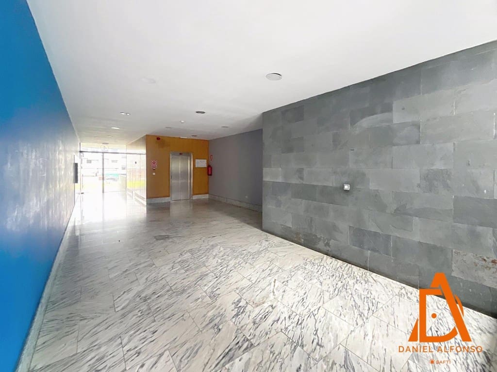 Garage te koop in Llanera - € 70.000 (Ref: 9595016)