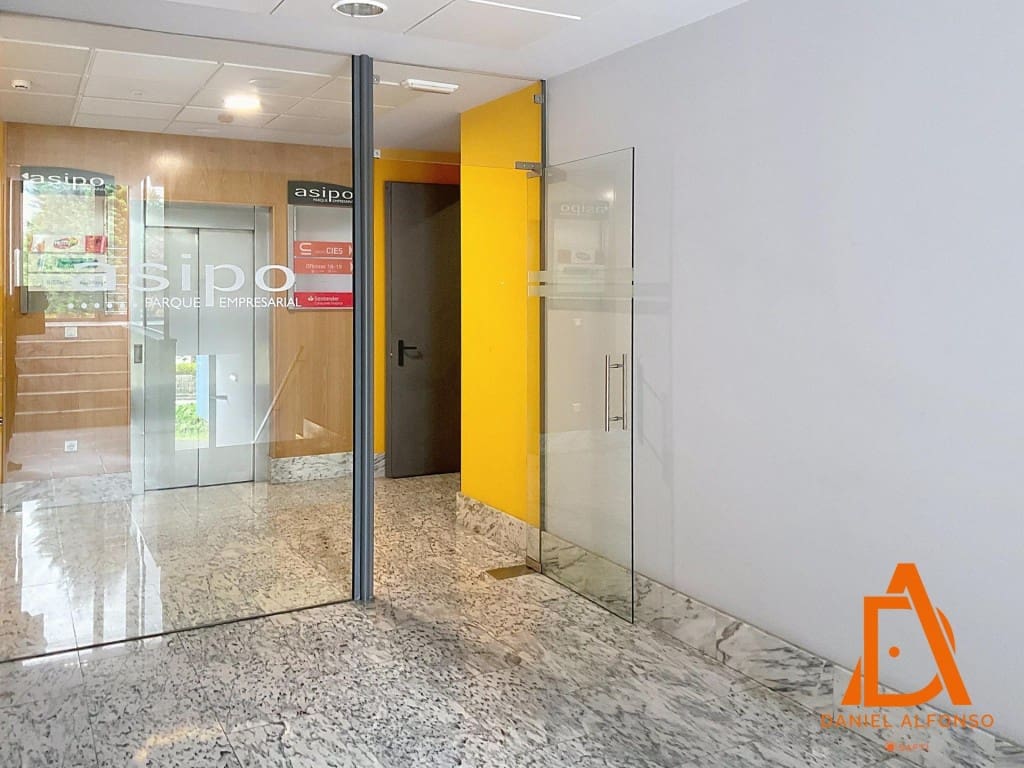 Garage te koop in Llanera - € 70.000 (Ref: 9595016)