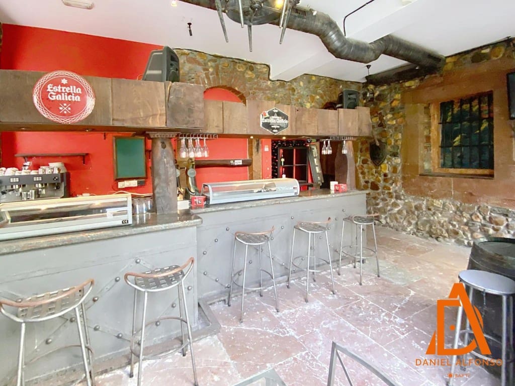 Commercial for rent in Grado - € 750 (Ref: 9595017)