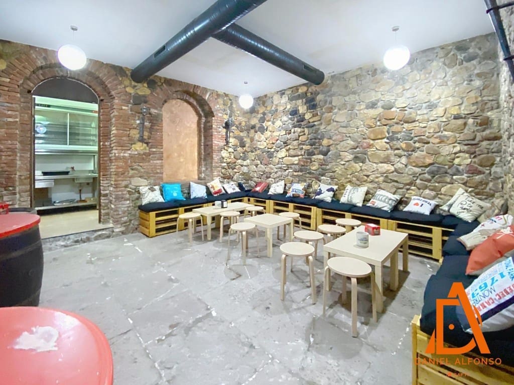 Commercial for rent in Grado - € 750 (Ref: 9595017)